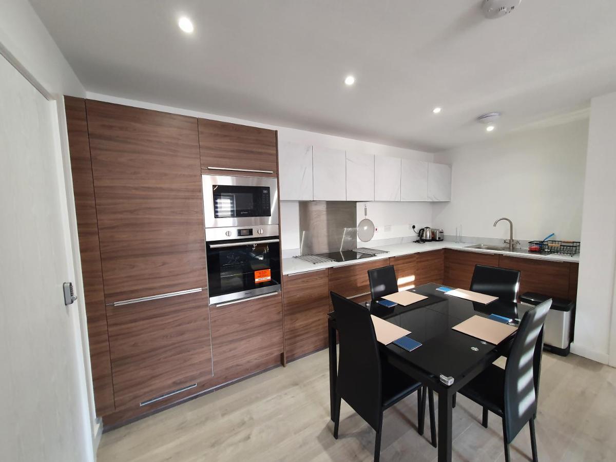 Lovely Home Close To City Center & Rail Station تشيسترفيلد المظهر الخارجي الصورة